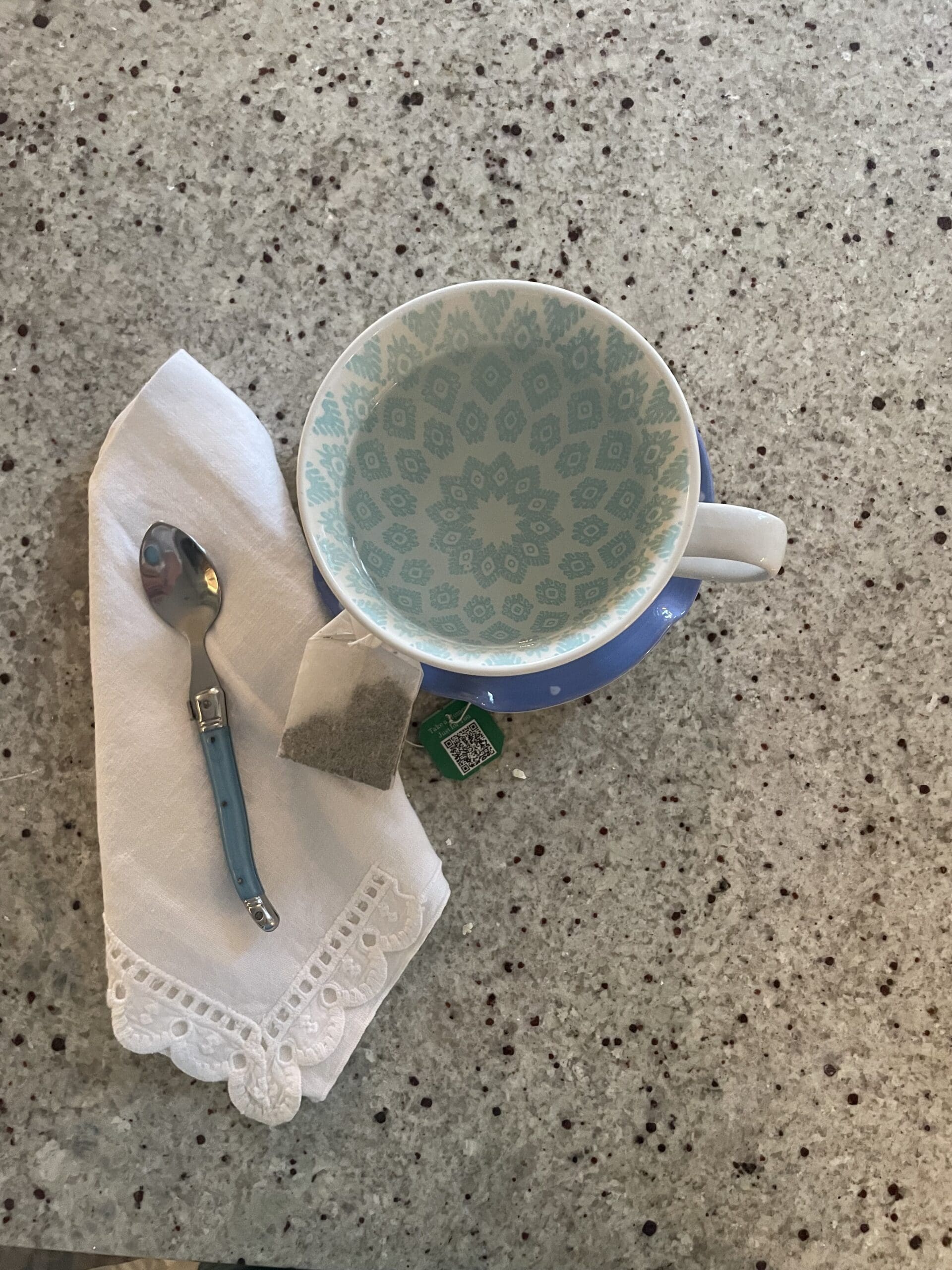 Morning mint tea